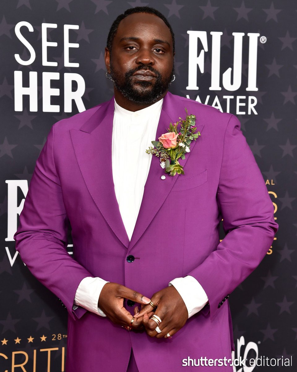 We simply can't get enough of these 𝕕𝕒𝕫𝕫𝕝𝕚𝕟𝕘 looks from the <a href="/CriticsChoice/">Critics Choice Awards</a> red carpet! #SebastianStan <a href="/AmandaSeyfried/">Amanda Seyfried</a> <a href="/anyataylorjoy/">Anya Taylor Joy</a> #BrianTyreeHenry #CriticsChoice shutr.bz/3gWwqwr

📸 <a href="/Shutterstock/">Shutterstock</a> 
- Stewart Cook
- Matt Baron/BEI