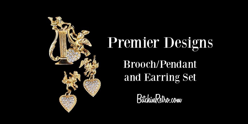RetroCEO's tweet photo. Love is in the air!
#PremierDesigns #cupid jewelry set with rhinestone #hearts. The brooch has a locking bail to wear as a pendant. #Love (pun intended) the cupids who hold each other up to display the dangling sparkly hearts.
#valentines #bitchinretro
https://t.co/xuzY8Zycag https://t.co/wUaFmnz8KV