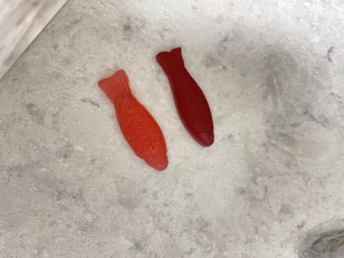 WonderingWoman (@lucywondering) on Twitter photo .<a href="/smartsweets/">SmartSweets</a> why is any bag of #SweetFish I ever buy at a Whole Foods is this dark red and wayyy too hard it breaks teeth? All should be slightly soft like the lighter color on the left . .<a href="/smartsweets/">SmartSweets</a> why is any bag of #SweetFish I ever buy at a Whole Foods is this dark red and wayyy too hard it breaks teeth? All should be slightly soft like the lighter color on the left .