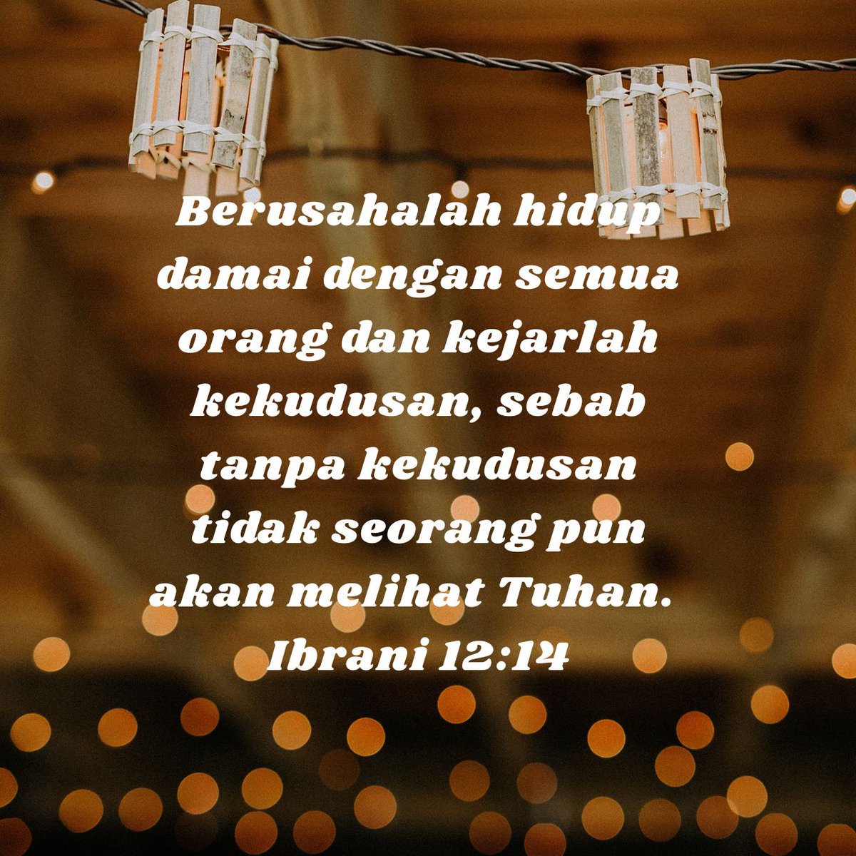 Berusahalah hidup damai dengan semua orang dan kejarlah kekudusan, sebab tanpa kekudusan tidak seorang pun akan melihat Tuhan.
Ibrani 12:14 TB

bible.com/id/bible/306/h…