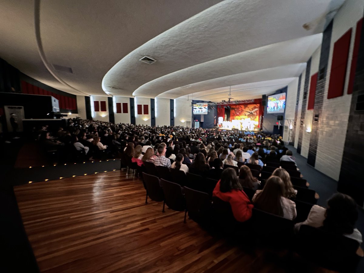 CoolSpeak's tweet image. This week Carlos Ojeda Jr. provided a keynote to hundreds of students at the Louisiana Association of Student Councils for their annual conference #LASC2023.

We love the theme of &quot;Your Passport to Leadership&quot; and meeting incredible young leaders.

#Keynote #StudentCouncils