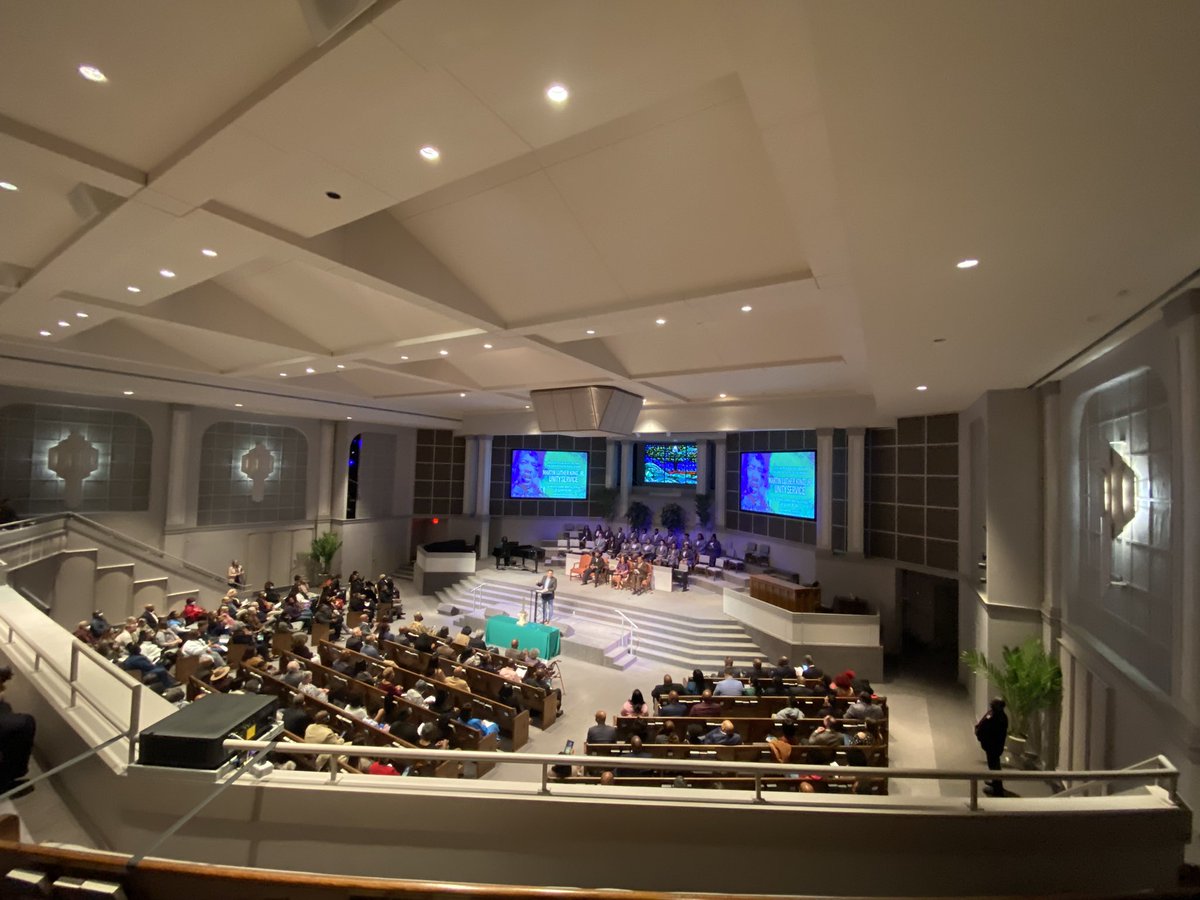 haven_karkfox's tweet photo. Mayor @FrankScottJr &amp; the City of Little Rock hosted a Martin Luther King, JR. Unity Service at 2nd Baptist Church. Tonight on @KARK4News &amp; @FOX16News - hear from attendees on why this holiday holds great importance to them, and what we can do as a city to show more unity. https://t.co/VG4MujSnSL