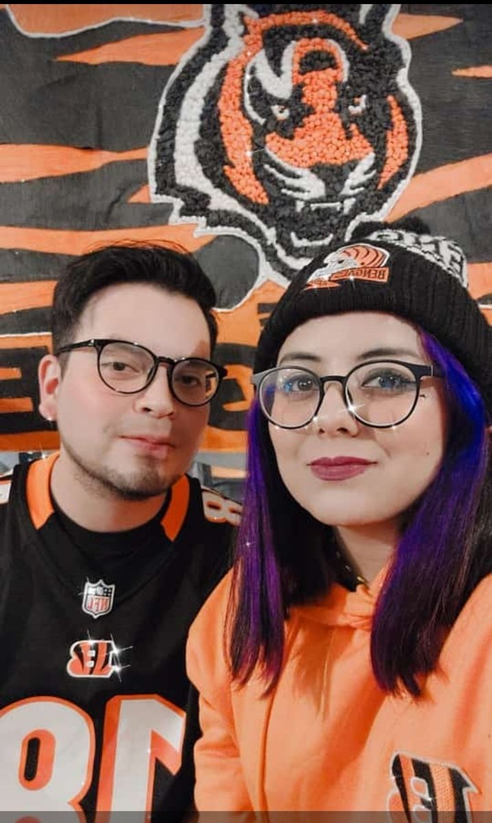 T0nyLs's tweet photo. #WildCardEnTUDN @EnriqueBurak @pepesegarra @adevaldes  @Bengals @jane_bosc 🐅🧡🖤🤍 https://t.co/HFaIkkaq6w