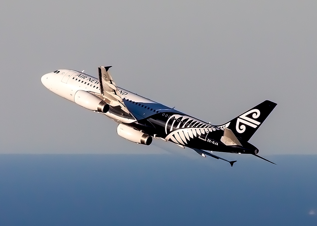 Biggles787's tweet photo. Air to air with @AirNZMedia @Airbus A320-232 ZK-OJA departing 34R at #SYD in 2015 #aerialphotography #aviationlovers https://t.co/z4Ai0qMf7d
