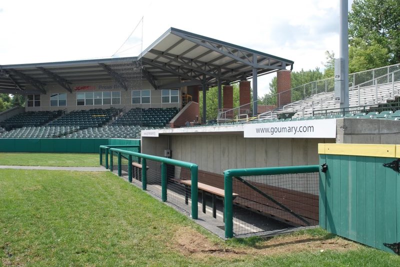 ChisholmRhett's tweet photo. I am extremely excited to announce that I have committed to @UmaryBaseball. Thank you to all my coaches and family for all their support on this journey. #HooksUp @CVHS_Baseball @CoreCatching @tromblybaseball https://t.co/T3ol6mKNMQ