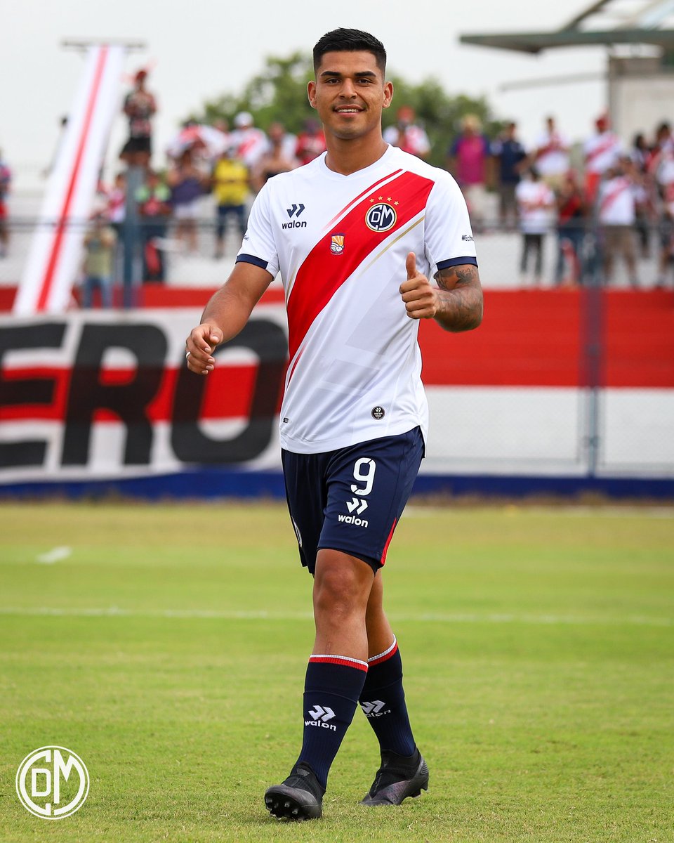 CCDMunicipal's tweet photo. 𝑷𝒓𝒆𝒔𝒆𝒏𝒕𝒂𝒄𝒊𝒐́𝒏 𝒅𝒆 𝒏𝒖𝒆𝒔𝒕𝒓𝒐𝒔 𝑬𝒅𝒊𝒍𝒆𝒔 🤍❤️
📸 Postales de la presentación de nuestro equipo en la #TardeEdil ⚪️🔴
¡Franja, mi buen amigo, esta campaña volveremos a estar contigo! ⚪️🔴
#EchaMuni
#FranjaEdil
#Muni2023 https://t.co/94tOD87nWG