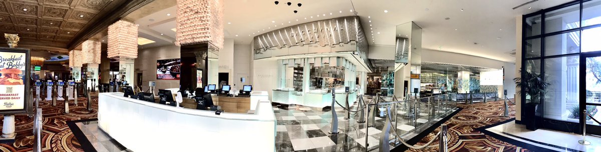 noyesmj's tweet image. #bacchanalbuffet @CaesarsPalace #PANORAMA #ipone #LasVegas