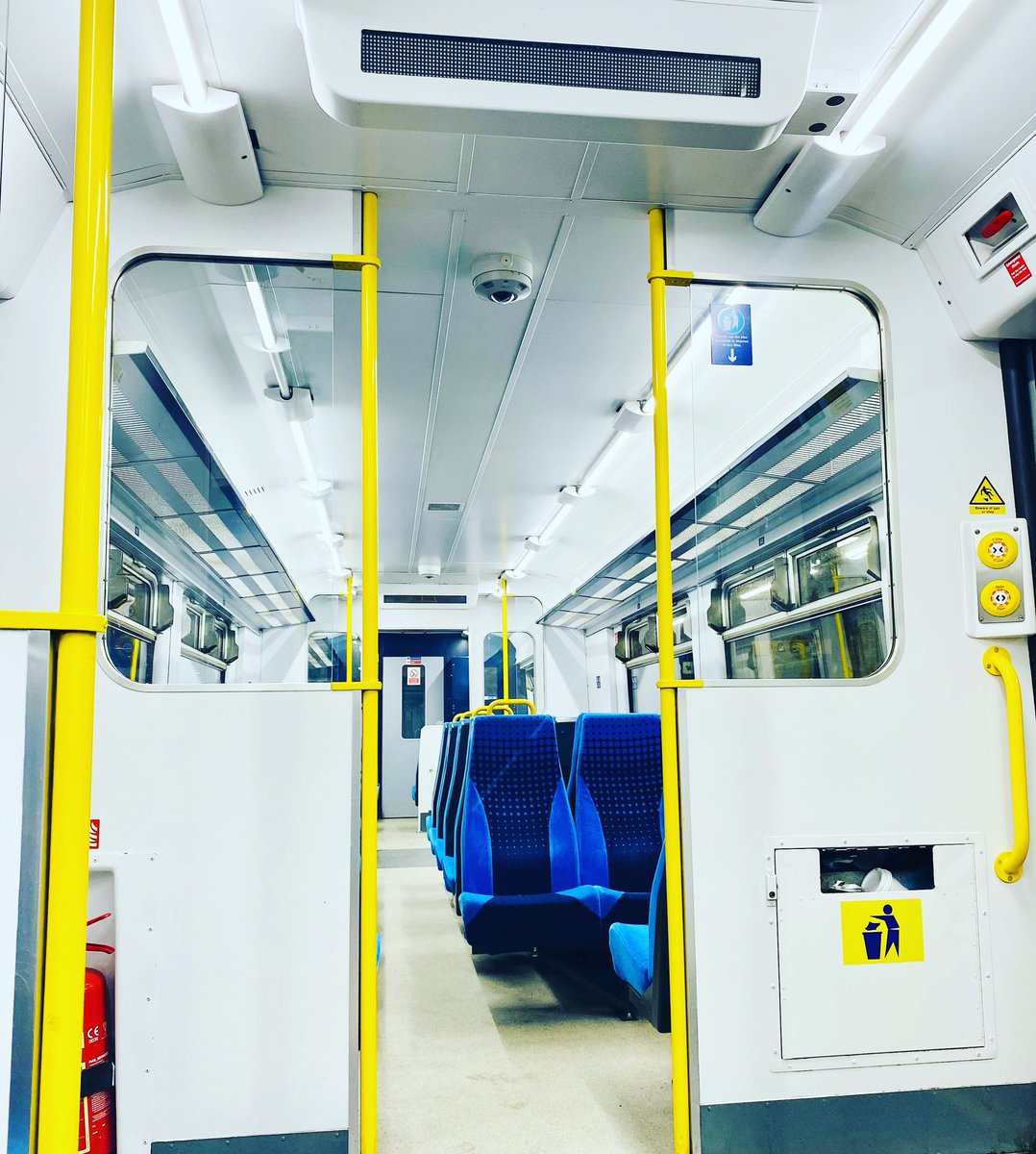 Lisa (Hooley)Edwards tweet media