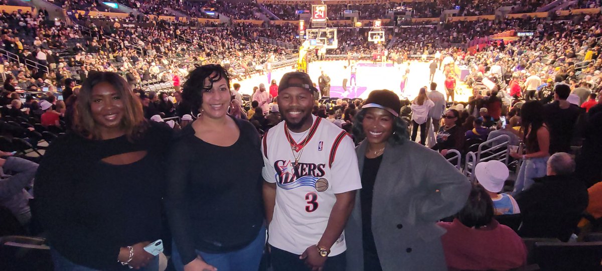 Fantasticslack's tweet photo. Hanging out at the #Laker game with some friends from #DC and my bestie @thebrittbrow #Iverson #LongLiveMasterDaniel🥋 https://t.co/JJGZxTFchS
