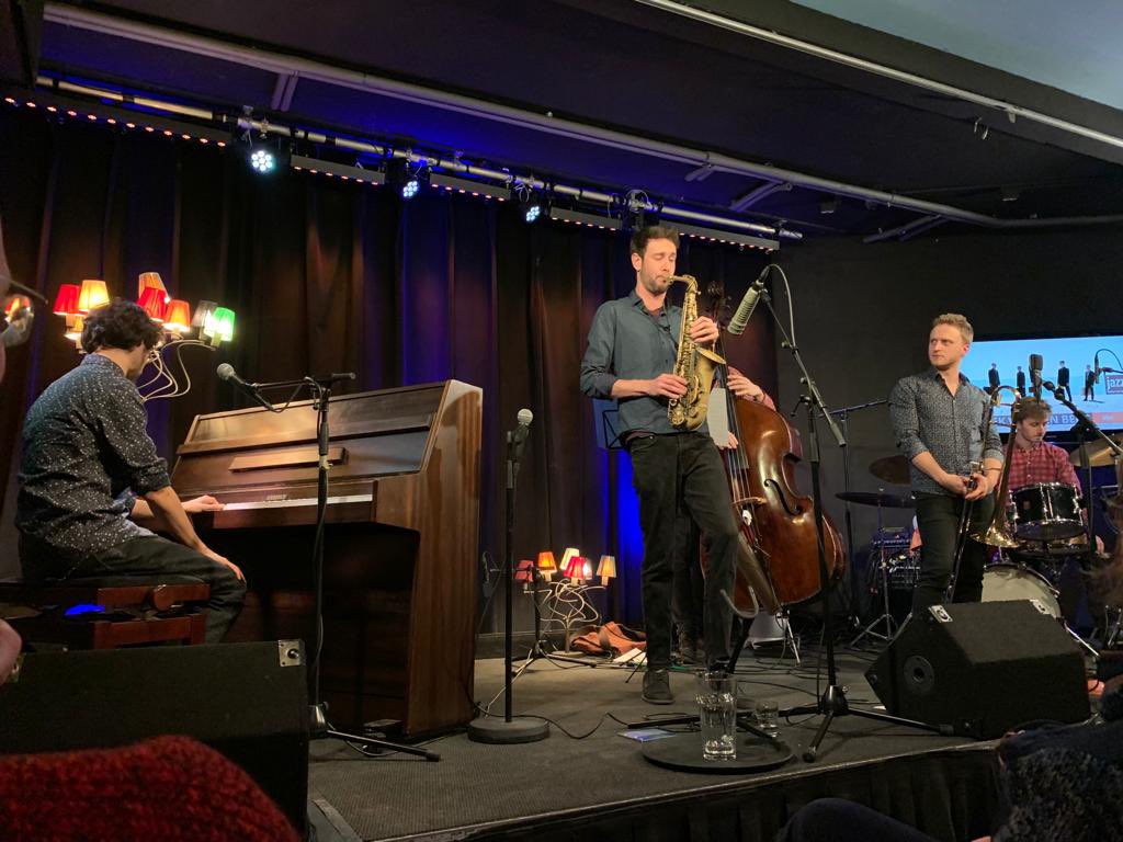 Verregende zondag? Dan is jazz in de Pletterij een aanrader: Loek van den Berg quintet!
#loekvandenberg #pletterij #verregendezondag