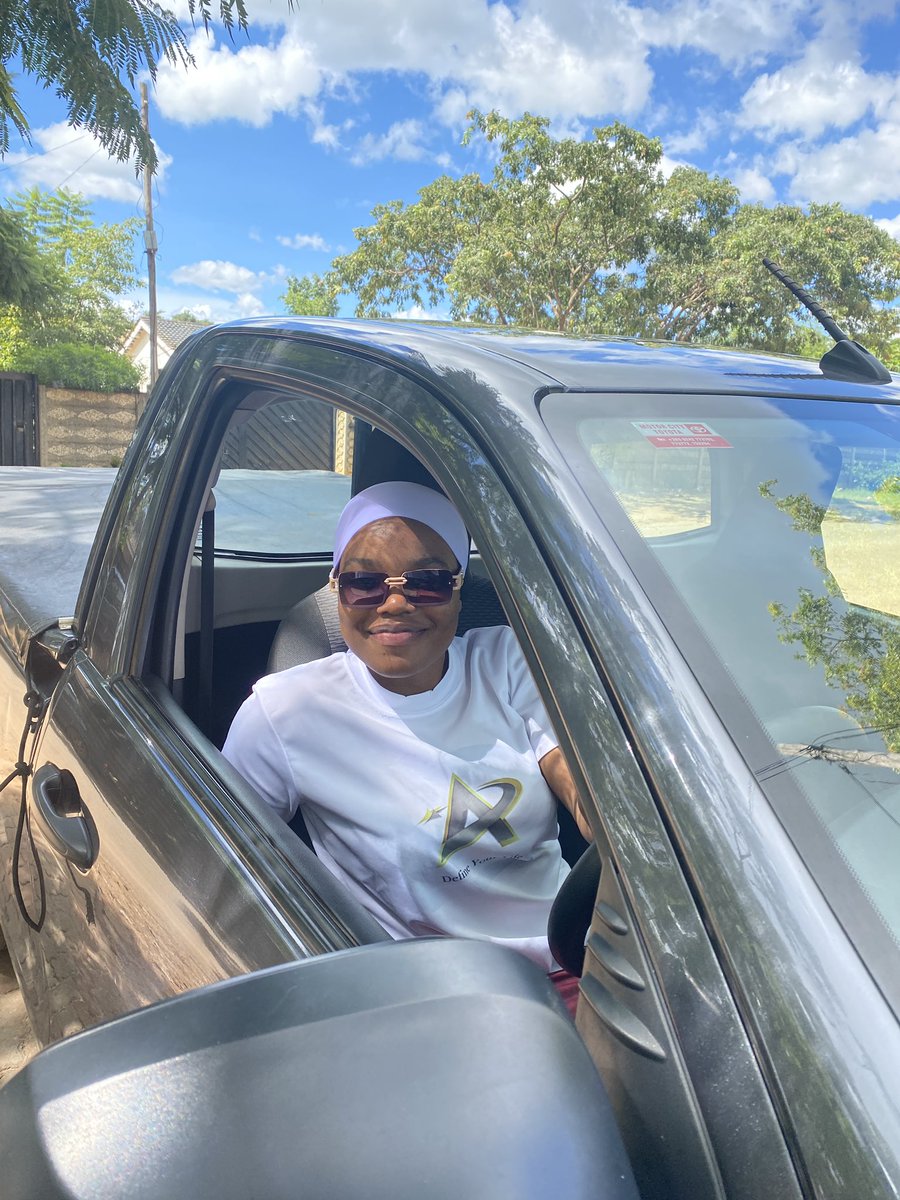 EmmanuelChari's tweet photo. "Good morning! Starting the week strong at @AfroshelterInc . We connect construction service providers with customers in need. Let's build something amazing together this week! #MondayMotivation #construction #marketing" https://t.co/Zjovs9VAVG