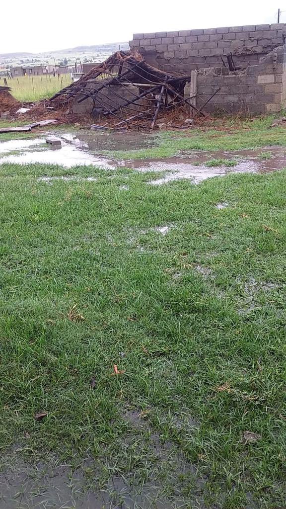 PICTURES: The true damage of the recent heavy rains in KZN is beginning to show as the death toll rises. The Gumede family in Ladysmith lost a child when he was swept away by an overflowing river. Many others in Ladysmith lost their homes while schools were heavily damaged.