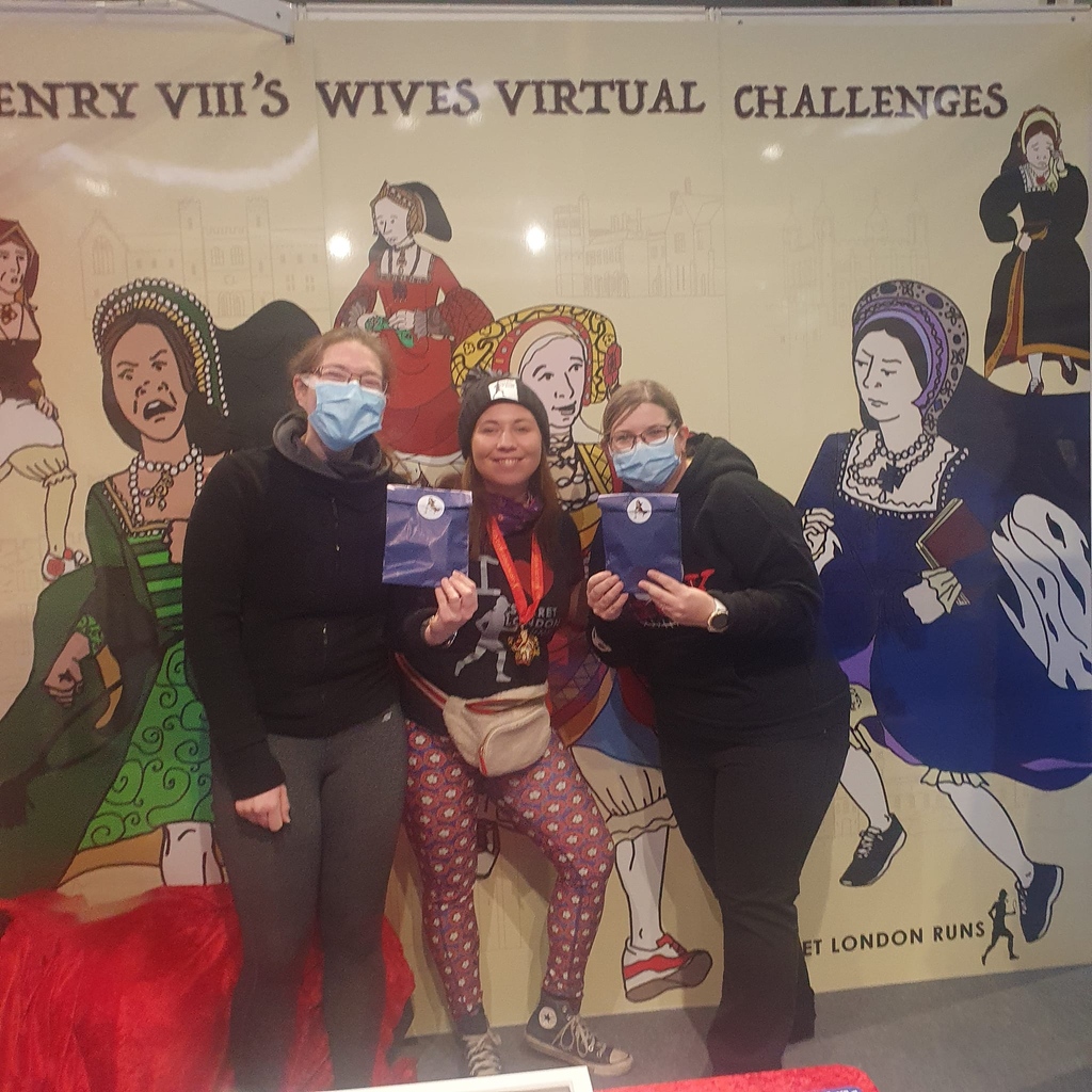 SecretRuns's tweet image. Who's heading to the National Running Show in Birmingham this weekend? 😍

Come see us at Stand D60 - we're just one aisle back from the Run Track and parkrun uk and you really can't miss us - we'll have life size images/cut outs of 8 queens from history at our stand!