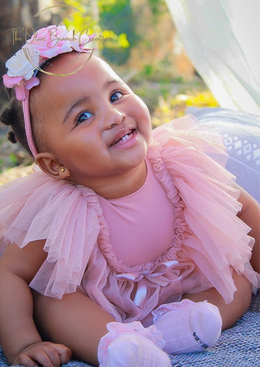 Mmamane1's tweet photo. Based in Witbank , Mpumalanga . Minis setup/ studio including photography services. For quality photos at an affordable price . 
To book text :0619568698 

#witbank #photograghy https://t.co/U0gLhmo12V
