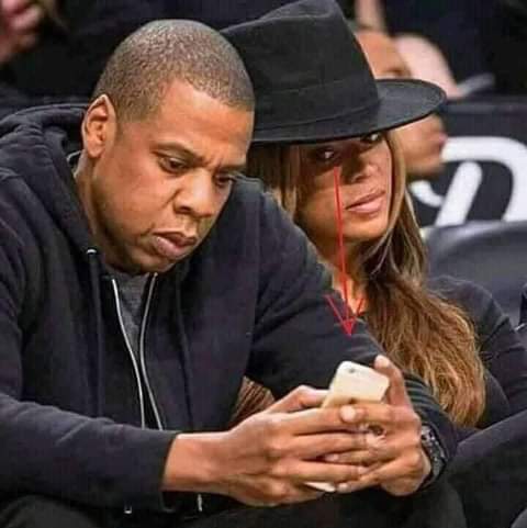Femi_dey4you's tweet photo. Women would do anything to cry 😂😭 
...
Check thread https://t.co/g3pbwc7wam