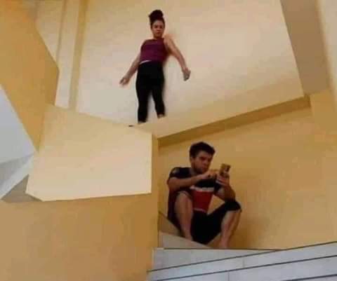 Women would do anything to cry 😂😭 
...
Check thread