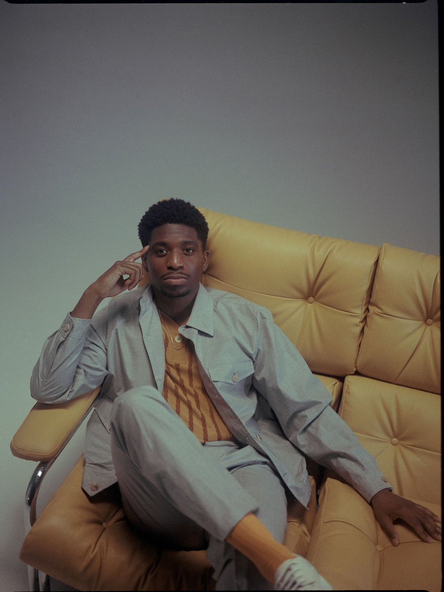 Sure there’s #EmilyinParis. But what about Samuel Arnold in London Sock Company? 👌 

Shot by Anne Marie Sterian and styled by Suzie Street for <a href="/1883Magazine/">1883 Magazine</a> in our Simply Sartorial Saffron #socks.