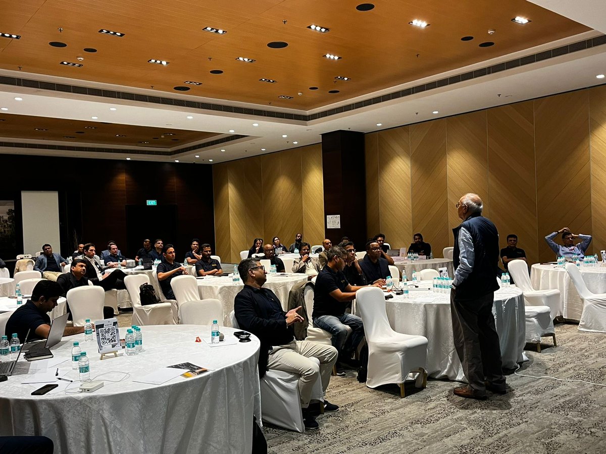 Nihilent's tweet photo. Our Founder @lcsingh shared his thoughts on how emotions drive customer buying behavior at our Global Strategy and Sales conference.

Our patented framework, #14Signals, helps organizations decode customer loyalty and engage customers.

#customerexperience #EmotionalIntelligence https://t.co/i2ZGvGetwp