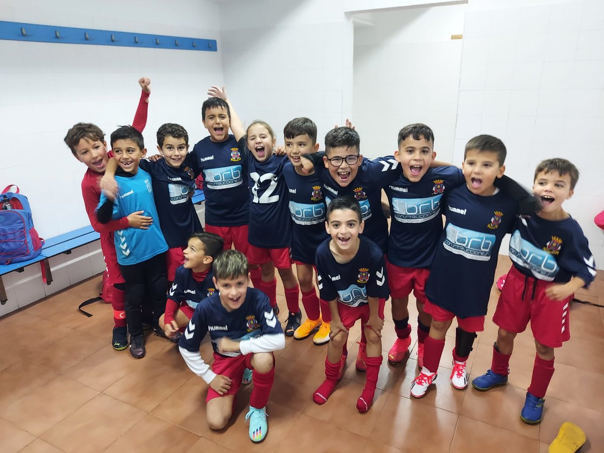 UD_TELDE's tweet photo. 🔋 RegionalAtl
✅ #UMarina 0-4 Juvenil 
❌ Juvenil B 0-1 #PHombre
❎ Cadete 2-2 #Valsequillo
✅ #Huesas 0-3 Cadete B
❌ Cadete C - #Maspa
❌ #Puertos - Infantil
❎ #Corazón - Infantil B
✅ #LasRosas - Alevín
✅ Alevín B - #InterPilar
❌ Benjamín - #SanJuan
✅ #Balos - Benjamín B https://t.co/wpVDqtoV6P