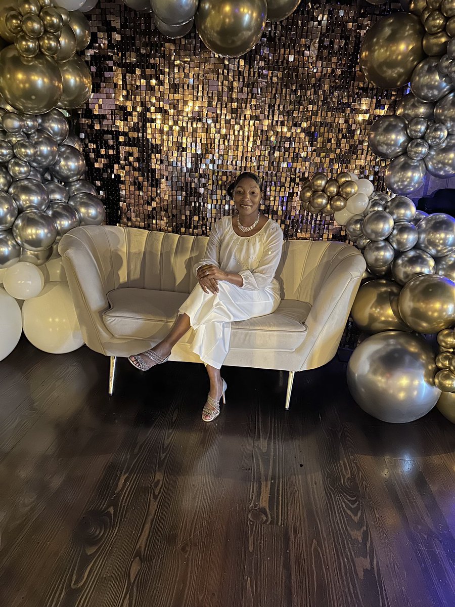 hart0623's tweet image. You know @iamedvante you must hold a “special place” in my heart for me to have came out and helped you celebrate your 33rd birthday on my special day but it was well worth it. I truly enjoyed myself. #chapter44 #allwhiteparty #CapricornSeason