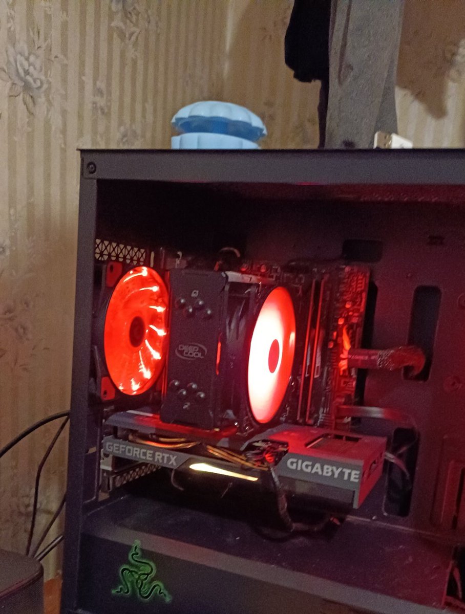 jazeps19967's tweet photo. Rtx 3060 12gb in the house. And yeah i enjoing it with i3 10100f and 16 gb of ddr4 2800mts ram. What you think? Do i need cpu upgrade to i5 11400f? https://t.co/wWAerjKKGr