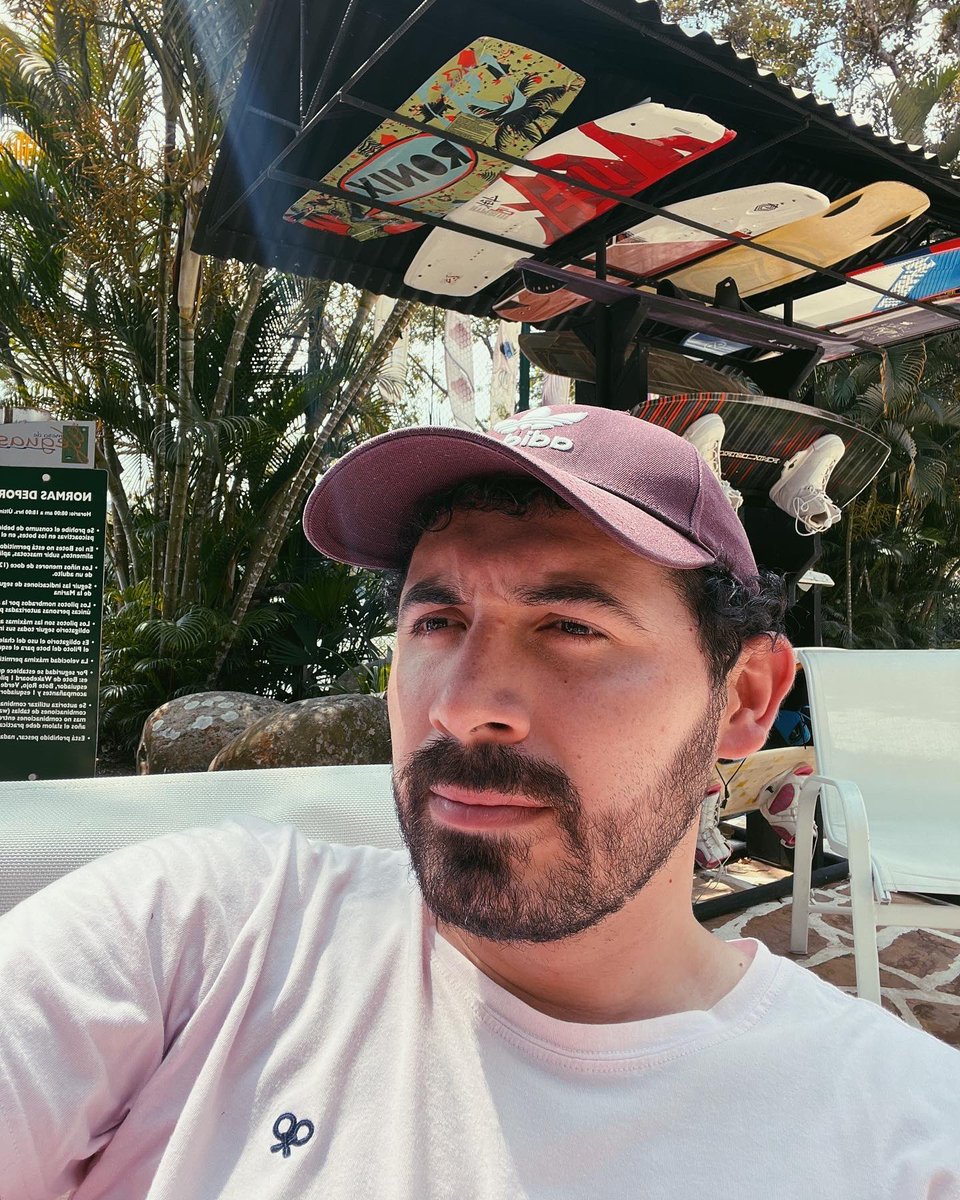 Sebasav_'s tweet photo. Fachero…..Facherito…. 🏄‍♂️ https://t.co/0t4a1Rsa28
