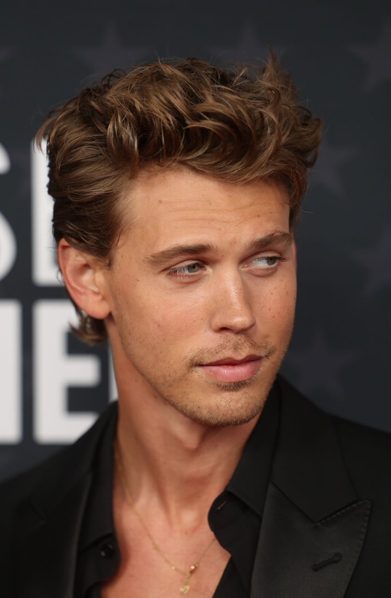 oh christ on a pony 🤸🏼‍♀️