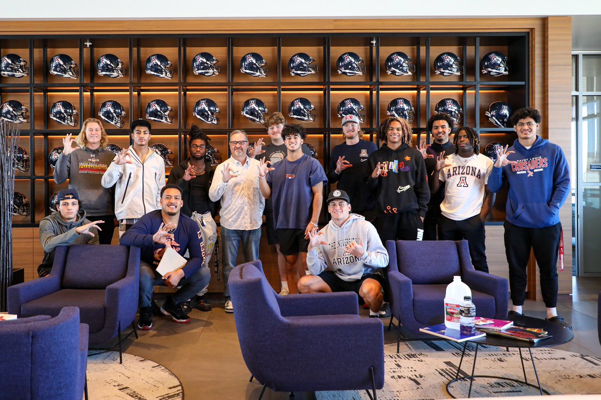 Wildcat Nation! I’m super excited to be here in Tucson! Please come out and support the Pets of Pima Parade.🐻⬇️
•
- February 19, 2023 
- Historic 4th Ave
- 10am - 11:30am
#BearDown
@PimaAnimalCare <a href="/CoachJeddFisch/">Jedd Fisch</a>
<a href="/ArizonaFBall/">Arizona Football</a> <a href="/BlueprintForAll/">Blueprint for All</a> @fowwua @cat04zona04