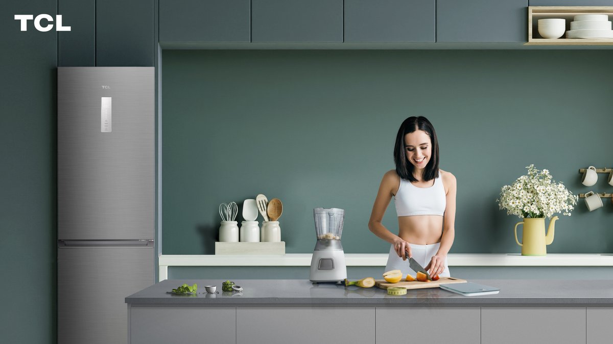 TCL_Global's tweet photo. What are you eating today?

Check out your fresh ingredients in the new #TCL #P315BF #Fridge with an #ElectronicControl that enables more accurate temperature control.

Select what you want with one touch for delicious home cooking.

#TCLInspireGreatness https://t.co/abjXIfSNjJ