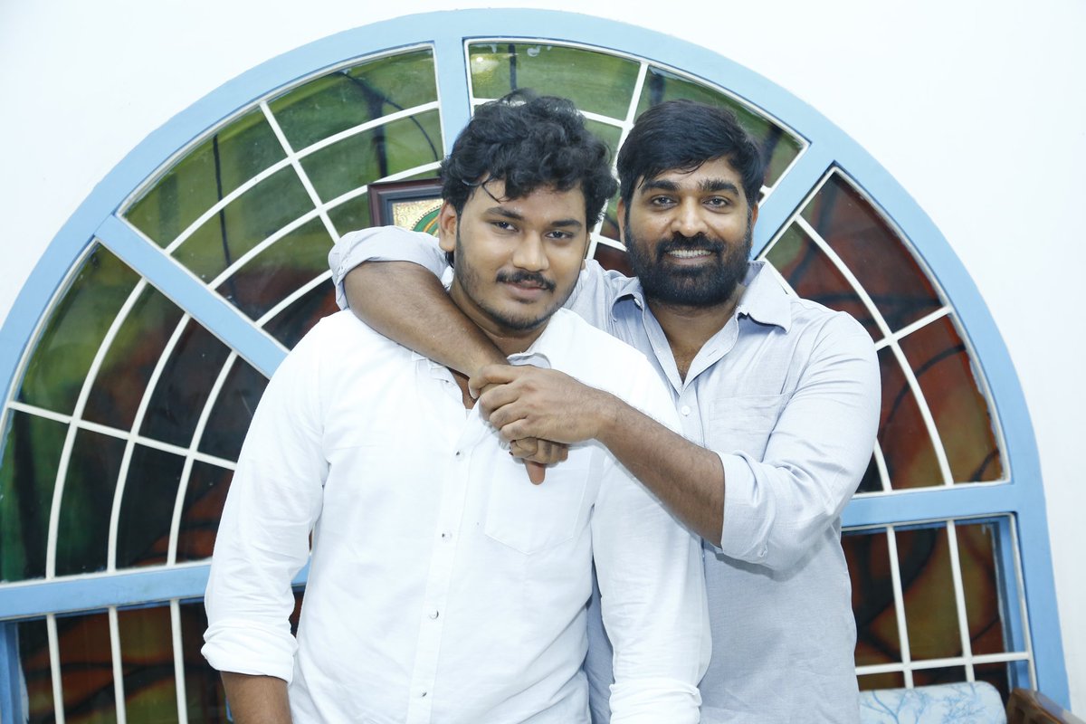 #NewProfilePic 

இனிய பிறந்தநாள் வாழ்த்துக்கள் அண்ணா ❤️
என்றும் உங்கள் ரசிகன் மாணவன் அன்பு தம்பி 🫶 - <a href="/AnsariVjs/">Ansari_vjs_off</a> 

<a href="/Deva_VSP/">Jaganadds Deva</a> <a href="/John53460606/">John</a> 

#HappyBirthdayVijaySethupathi 
#HBDVijaySethupathi