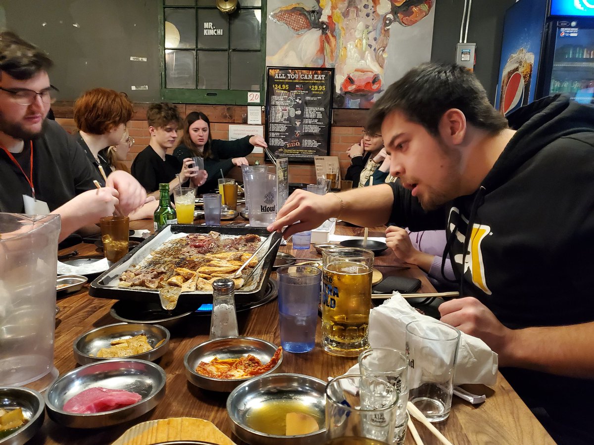 UnderTanker82's tweet photo. KBBQ Time baby!!
#IV5LAN https://t.co/LZ6Hw3TgqQ