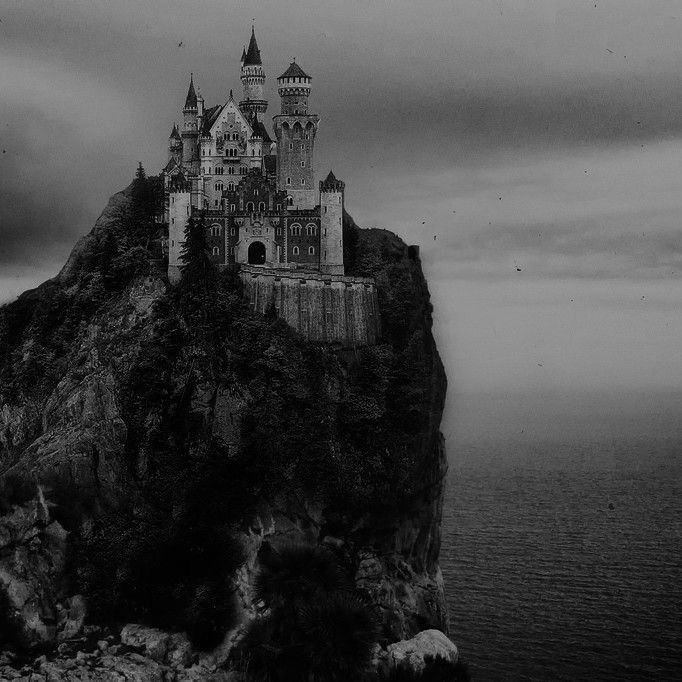 EN_READS's tweet photo. [#EN_READS]
— #ENPROMPTS 028

From these pictures, what au prompts can you come up with? QRT your ideas! https://t.co/aLJT55sYqs