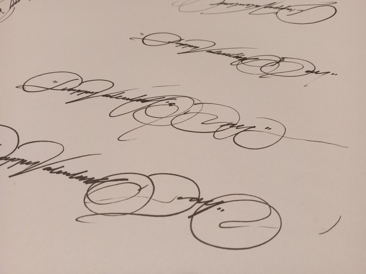 graffitilives's tweet photo. Practice.

#GRAFFITI
#LETTERING
#CALLIGRAPHY
#LETTERS
#LOVELETTERS https://t.co/Eh5msZWQBE
