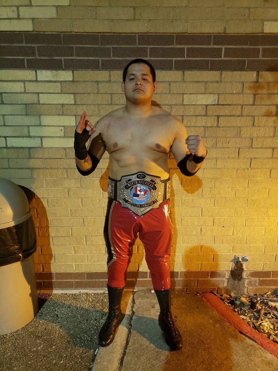 CaseyBlackRose's tweet photo. AND NEWWWWWWW @TexasPWE NORTH AMERICAN CHAMPION ππ½π₯π€π₯
Casey Blackrose just pinned Davey Richards in 2023.
#CaseyBlackRose #BrokenBrawler #ProfessionalWrestling https://t.co/22XAFTPg7U