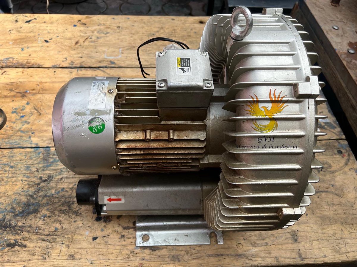 EmbobinadoGVH's tweet photo. Embobinado y reparación general a blower marca Seko de 2.5 Kw. #serviciogvh #embobinado #blower #seko #motoreselectricos #reparaciondemotores #blowers https://t.co/vimhUYVU4l