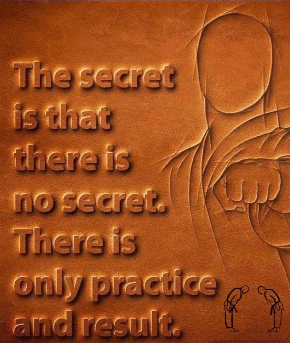 SonchoKarate's tweet image. What a brilliant week we had!!! 
This week was all about the form and blocks application with loads of energy and focus. 

Fantastic to have old and new friends join us at training with everyone getting stuck in and working really hard!

#karate
#karatetraining
#karatecommunity