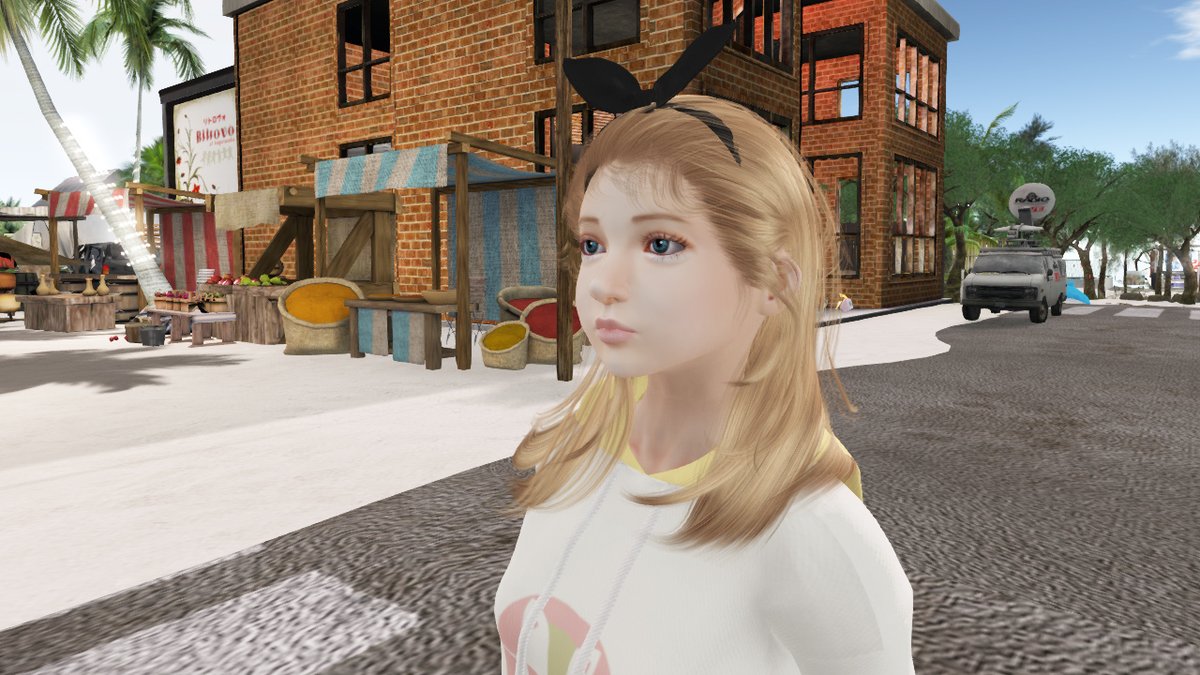 リコ○コのクルミちゃんのコスを配布しま～す。ファンの皆様、どうぞ～。ちなみに、悩んだ末、髪は「*barberyumyum*L15(01)」にしました。
maps.secondlife.com/secondlife/Hyp…