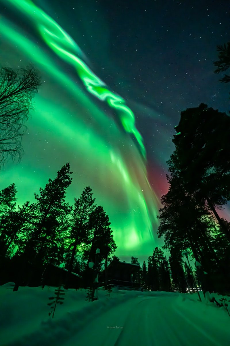 Inari, Lapland, Finland:
  aurora last night. #visitlapland #northernlights
Picture: Jasim Sarker