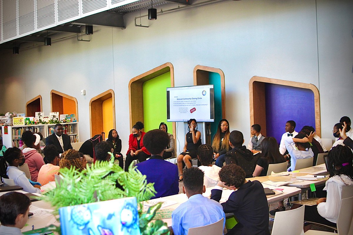 WeAreFaithInTX's tweet photo. Faith In Texas kicks off the Martin Luther King Beloved Community Weekend Celebration with the youth. Organizers taught students the history on MLK and had interactive discussions regarding it. The event engaged the students in developing a deeper understanding of Dr. King’s work https://t.co/FReiyESee9