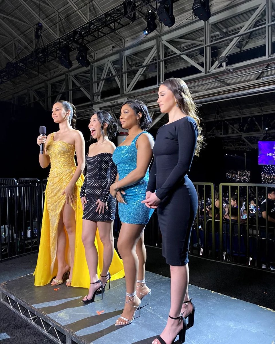 philstarlife's tweet photo. "ACHIEVEMENT UNLOCKED" 🔓

#CatrionaGray fulfills her dream of being in the hosting lineup of the #MissUniverse pageant. RELATED: https://t.co/sEWIyTNMNR

#MissUniverse2022
📸 Catriona Gray/IG https://t.co/AxwUmWIIDk