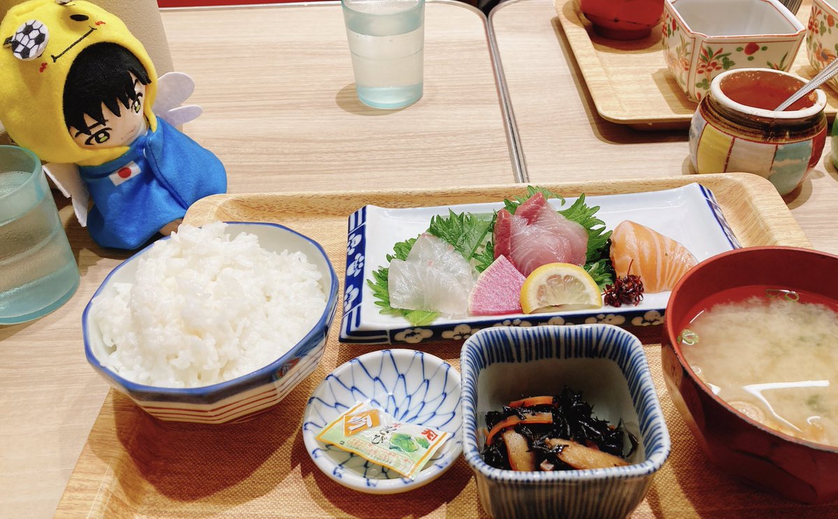 aoaoybkt's tweet photo. お刺身美味しいし、明太子食べ放題だし、コスパ神ですね😋 https://t.co/n67P9kAe2A