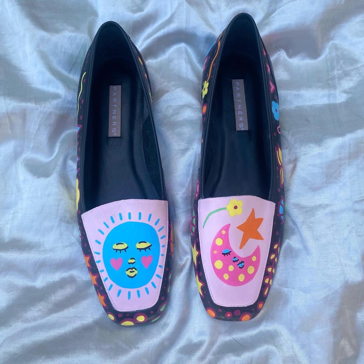 alilpickle's tweet photo. these painted boots &amp; loafers are on sale right now 🫶🎀 please retweet to help spread to potential buyers :’) https://t.co/5wzOWymitk
