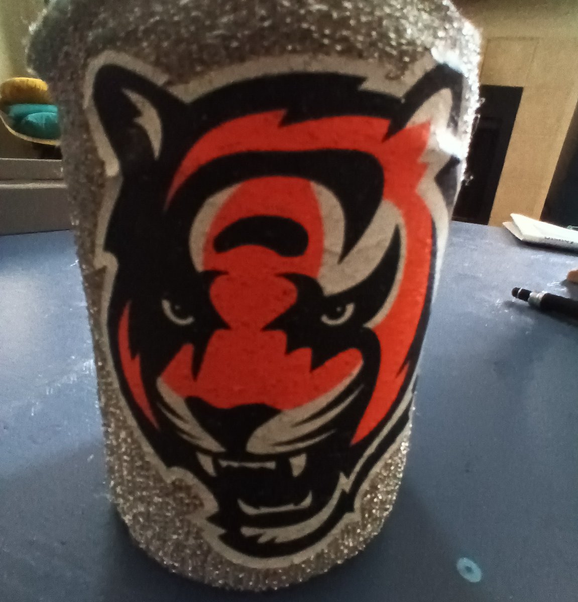 Kathleebumblebe's tweet photo. WHODEY!!! https://t.co/905CYUM2tf