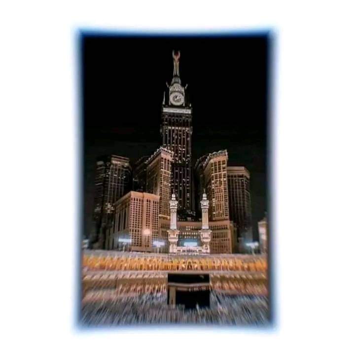 "قُل هُوَ اللّه أَحَدٌ" ۝
  "کہو وہ اللّهﷻ ایک ہے"-💯

 " بیشک "