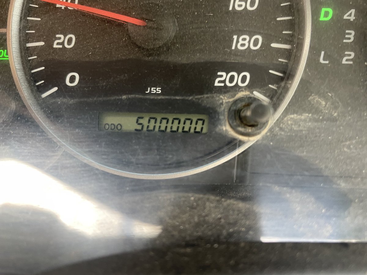 MeranGroveFarms's tweet photo. 2007 #Toyota #Prado still going strong https://t.co/eVmdBkO3bw