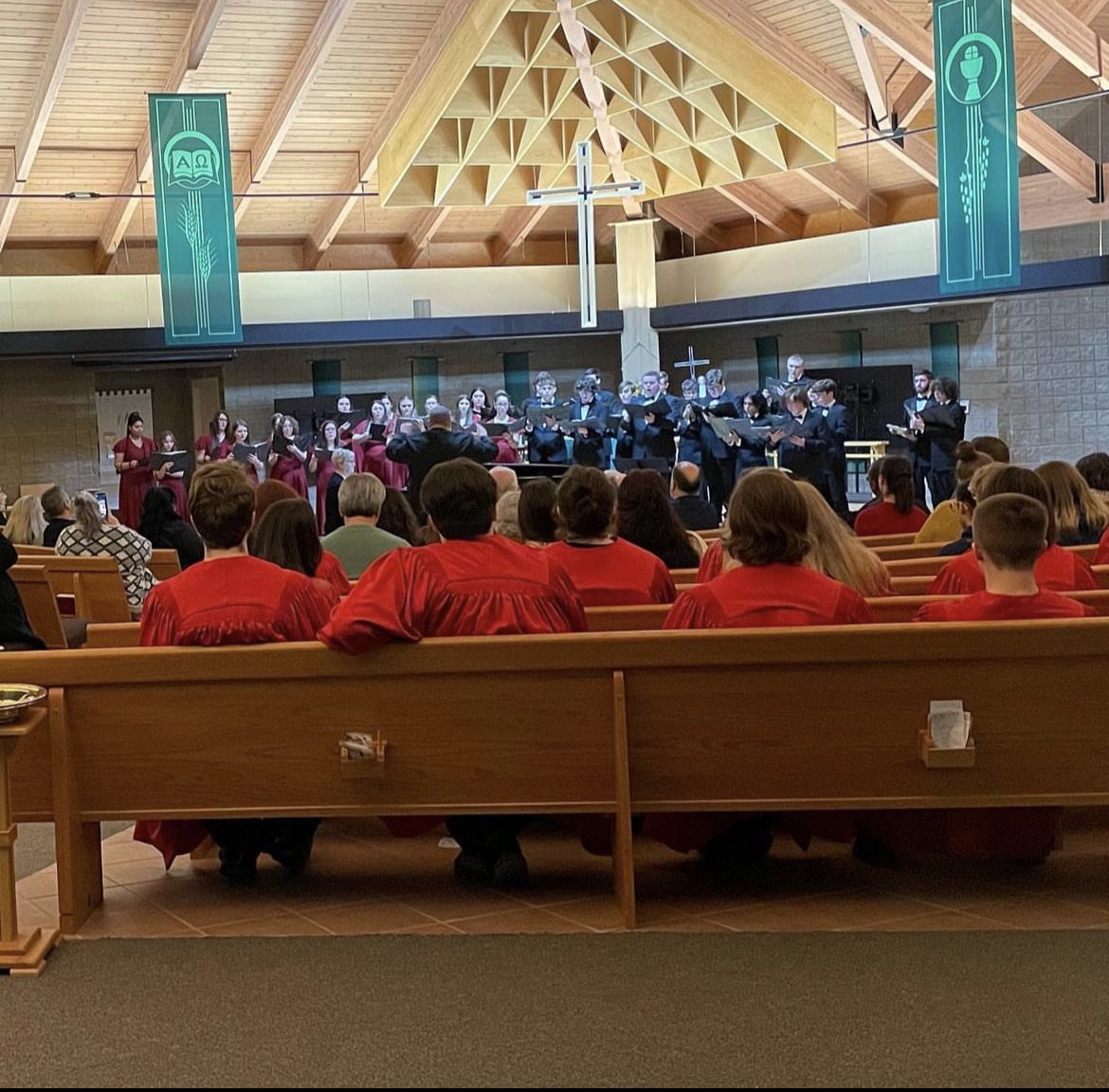 OHSChoirs tweet media