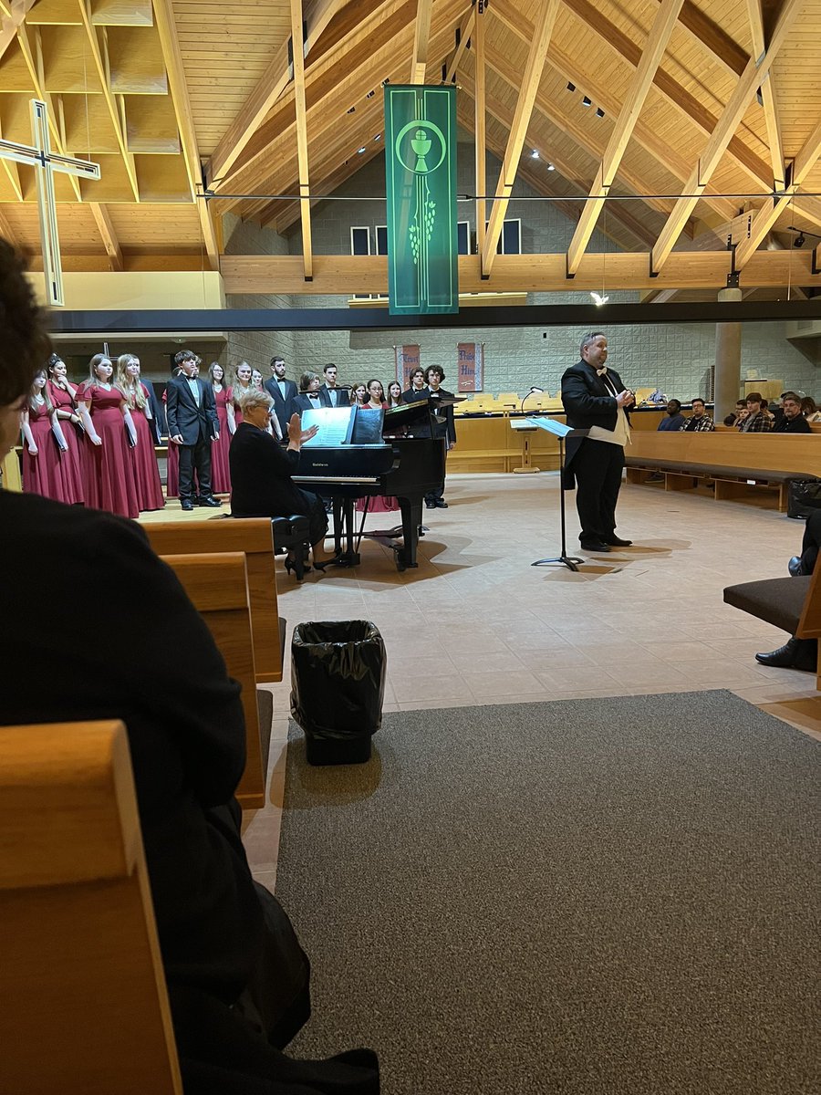 OHSChoirs tweet media