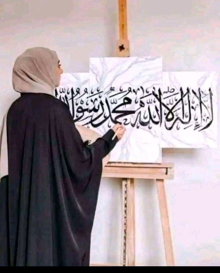 Drjamila313's tweet photo. طالبانو ته که له هرې زاویې وکتل شي فعلآ حکومتولي درسته مخته وړي 
ځينې کارونه چې زموږ په نظر بد دي 
ممکن د اسلام سره په ټکر کي وي ځکه خدای شاهد دی موږ له اسلام سره ډېره بلدتیا نه لرو
تر اوسه چې ما طالبان په دقت څېړلي ښه روان دي. https://t.co/sAEJkKODPJ