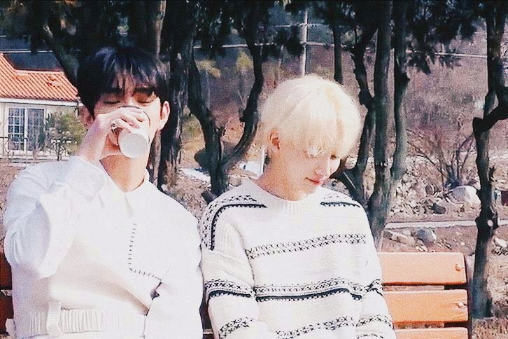 rx_zfe's tweet photo. @dotmxle 홍윤🧡💜 https://t.co/ux05nnKsSY