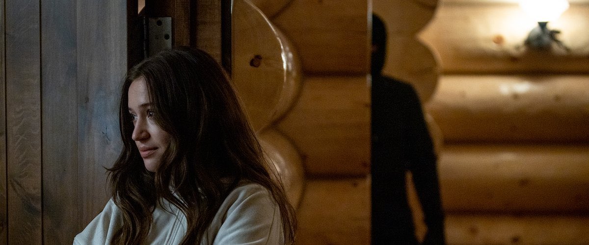 BrndnStrssng's tweet image. Goddamn, Hyams directed the absolute fuck out of Sick. This thing is so tight, so kinetic. A pure blast of adrenaline with impeccable blocking and stunt work. Gorgeous, gorgeous movie. Forgot slashers could look this good.